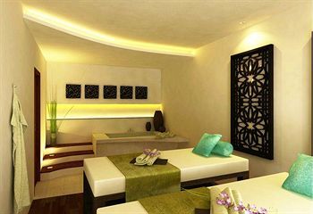 The Oriental Leyte Otel Palo Dış mekan fotoğraf