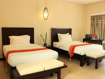The Oriental Leyte Otel Palo Dış mekan fotoğraf